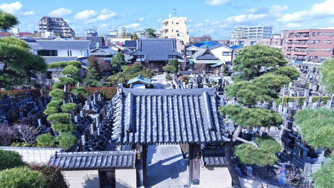 城立寺の境内 俯瞰